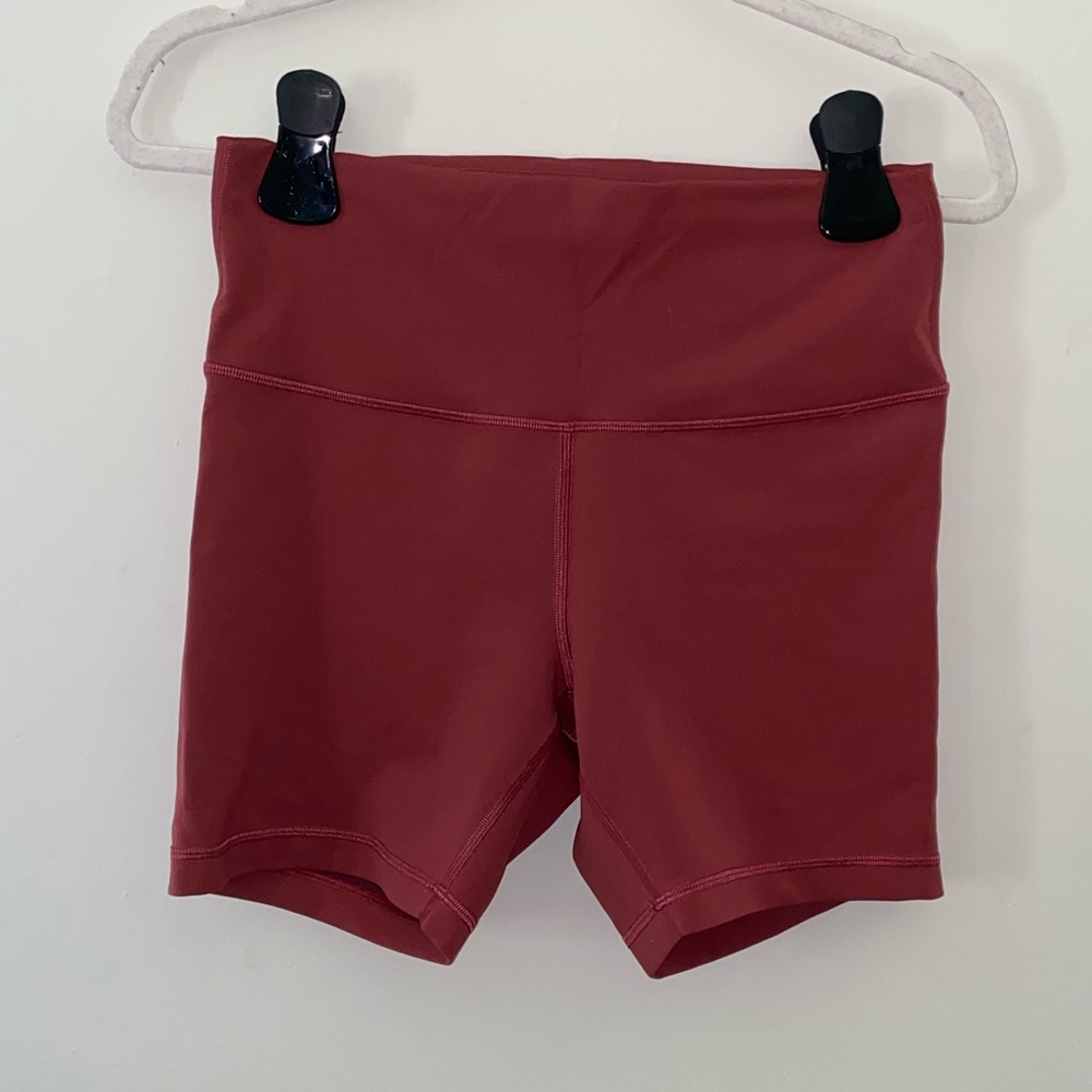 Lululemon Wunder Train biker shorts size 10 6’’ red